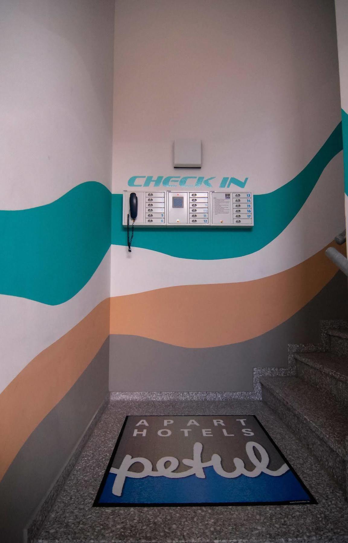 Petul Apart Hotel Am Ruhrbogen Bochum Luaran gambar